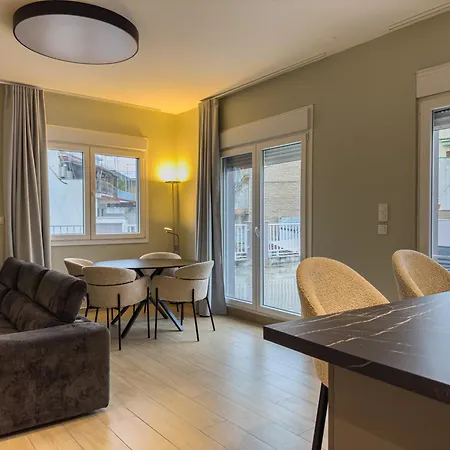 The Urban Penthouse By Proliving Hospitality