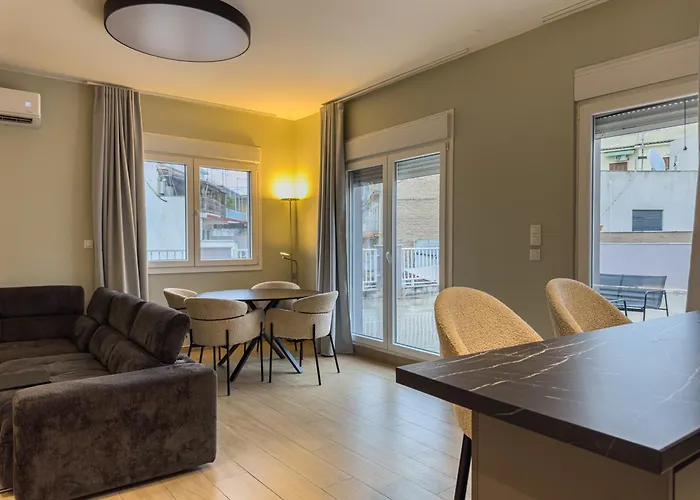 The Urban Penthouse By Proliving Hospitality